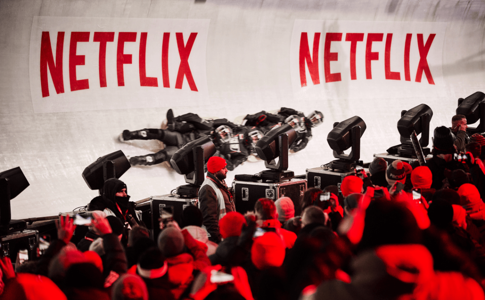 Cameo Light Installation at TV Total WOK WM in Winterberg with Light Deisgner Jerry Appelt and OTOS B5 IP65 Beam Moving Head and S4 IP IP65 Softlight Panel