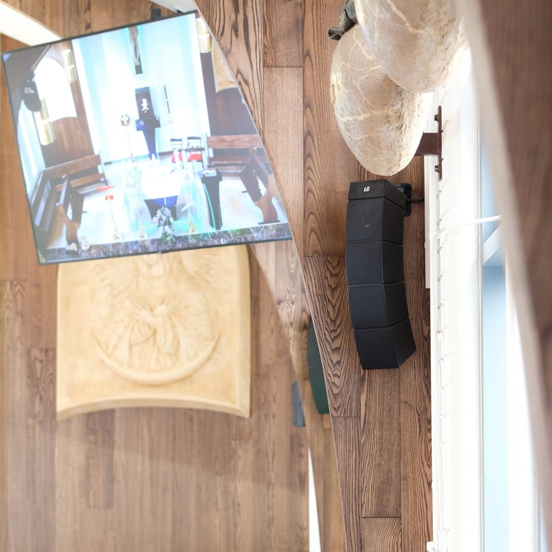 Adam hall integrated systems application houses of worship 2