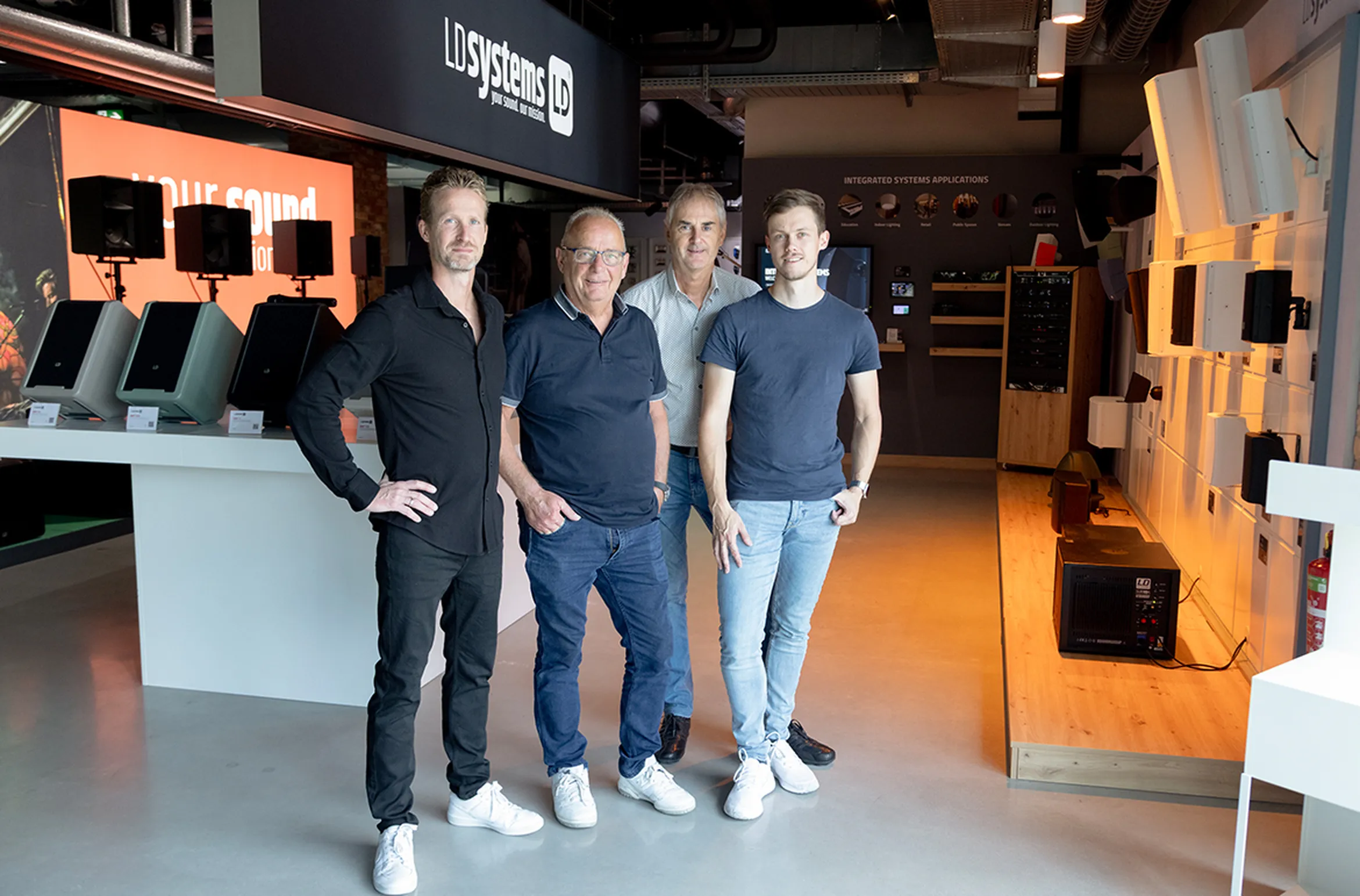 From left to right: Leon Vissers (Account Manager Benelux, Adam Hall Group), Paul Nijsen (Product Manager LivePower, DigiNet), Paul van Leuven (Product Manager LivePower, DigiNet), Niels Janssens (Product Manager, DigiNet) Adam hall integrated systems wholesale partner diginet