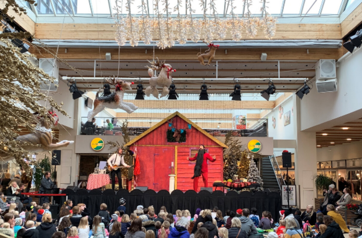 Moderne Beleuchtung für die älteste Mall in Dänemark