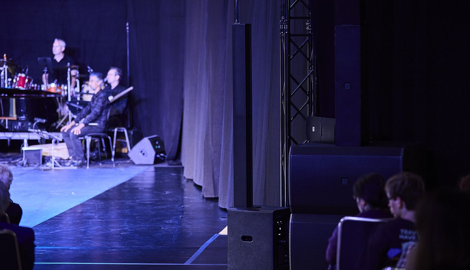 Babylon_Tanzprojekt_AdamHallGroup_LDSystems_MAILA_Groundstack