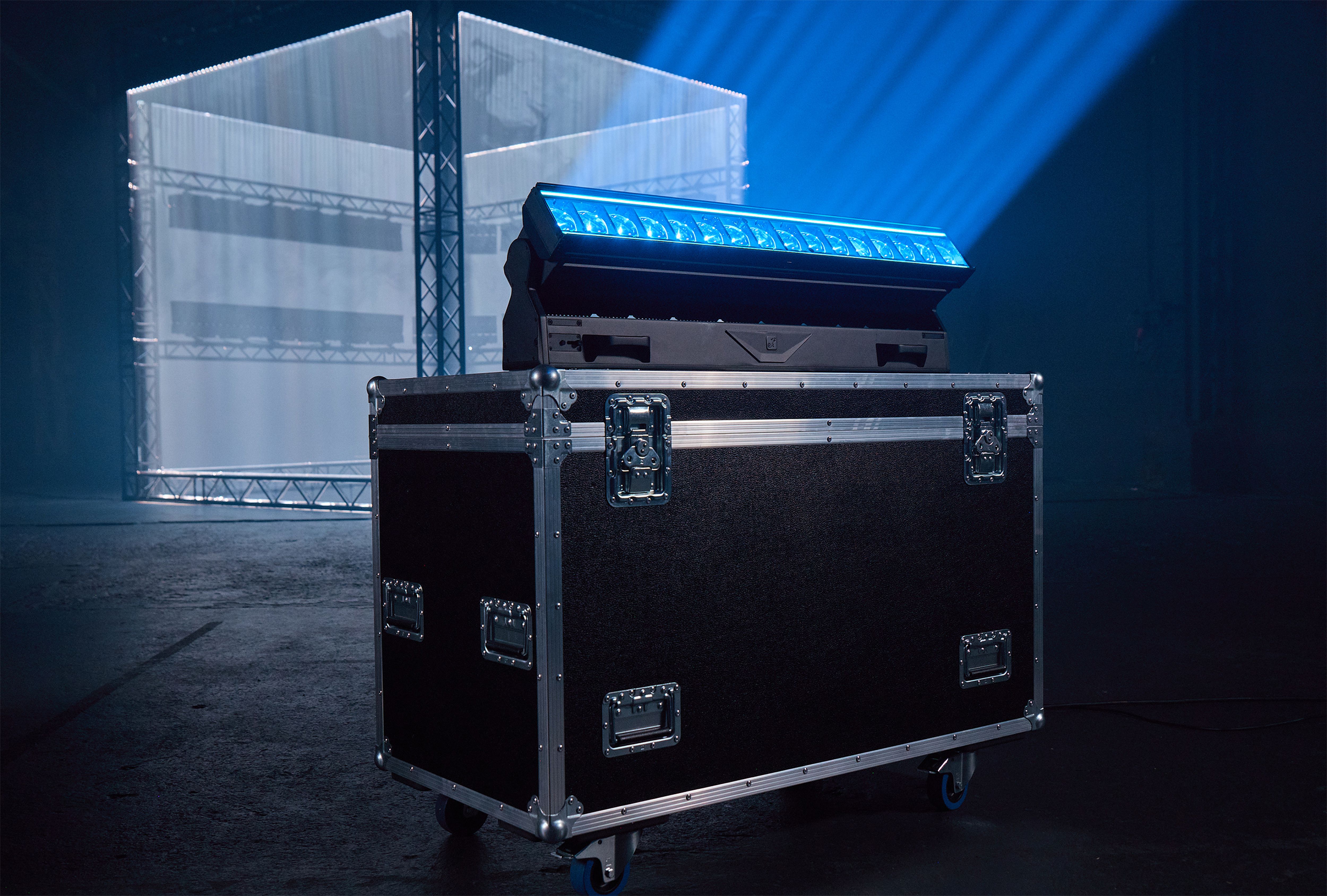 Cli otosl16 2500x1689