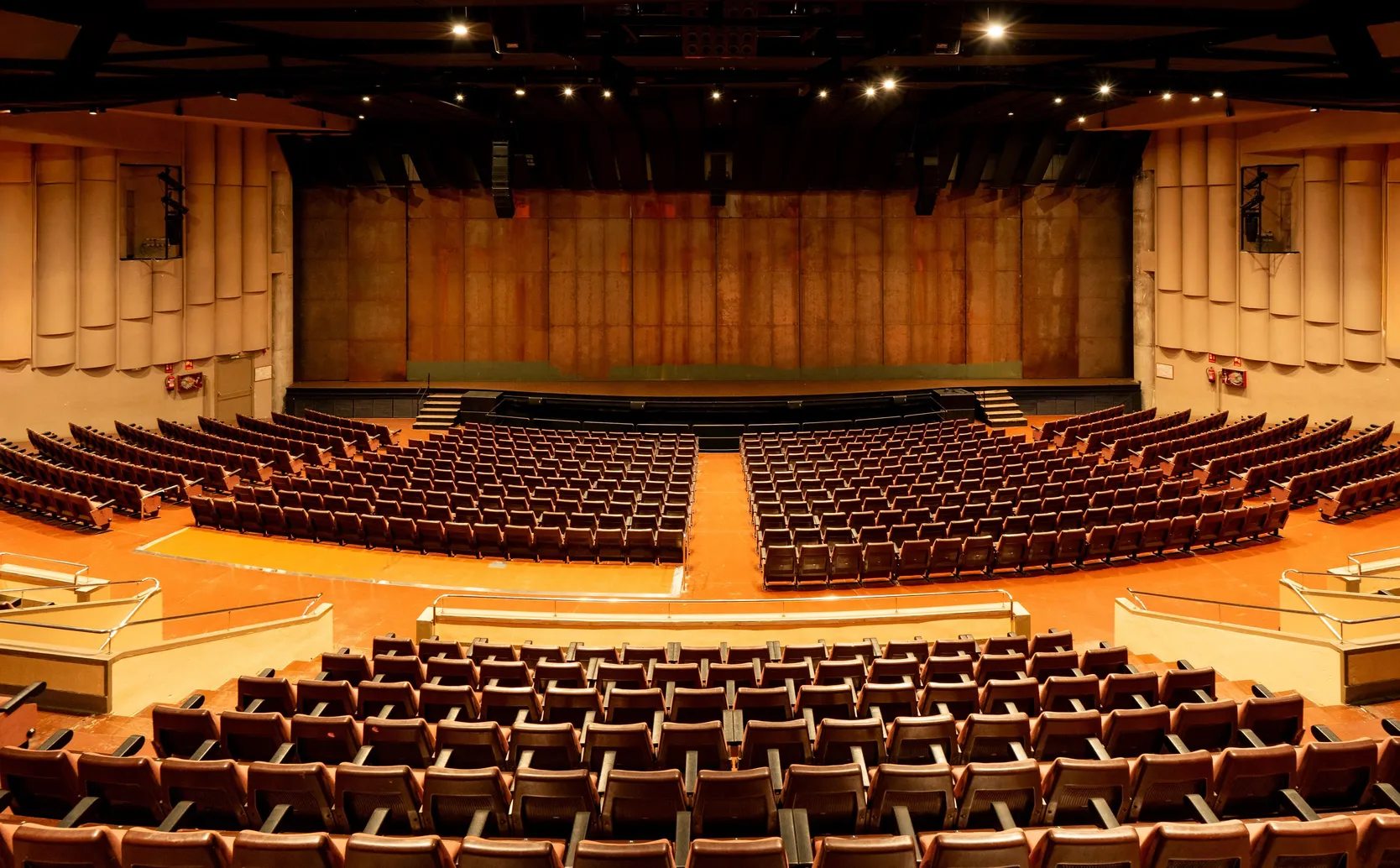 Adam hall integrated systems cameo teatre de la passio header