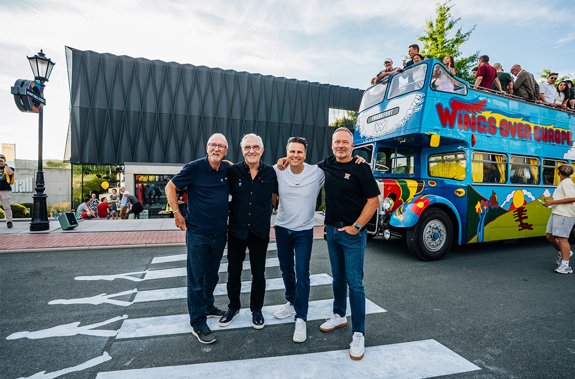 AdamHallGroup_WingsBus_OldAndNewOwners