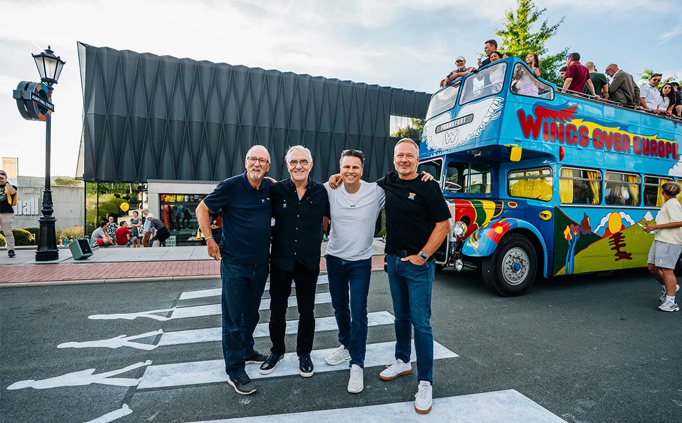 AdamHallGroup_WingsBus_OldAndNewOwners