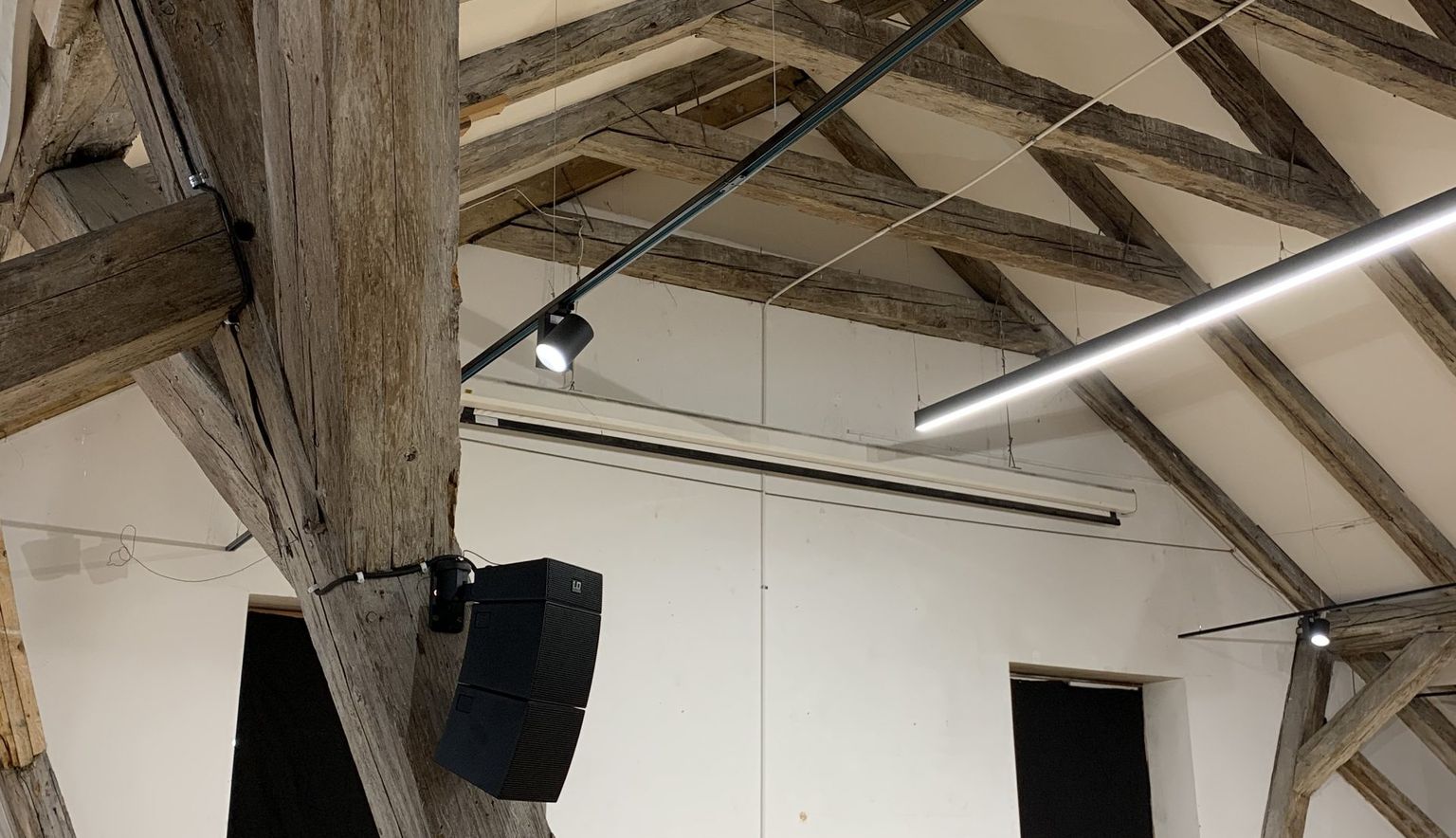 LDSystems_CURV500_ArtsandDesignFacultyTimisoara_14