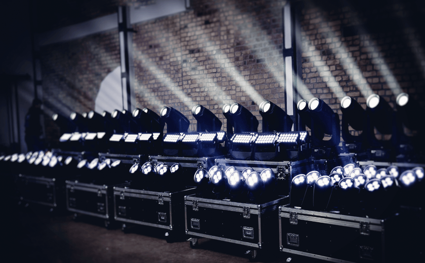 Schoko Pro invests in Cameo Light spotlights like OPUS SP5 Profile Moving Head ZENIT B200 Wash Light ZENIT B60 PAR