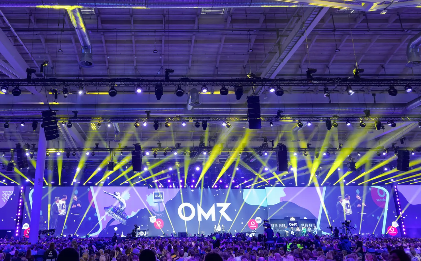 Cameo Light ORON H2 IP65 Hybrid Phosphor-Laser Moving Head at OMR Festival with PRG