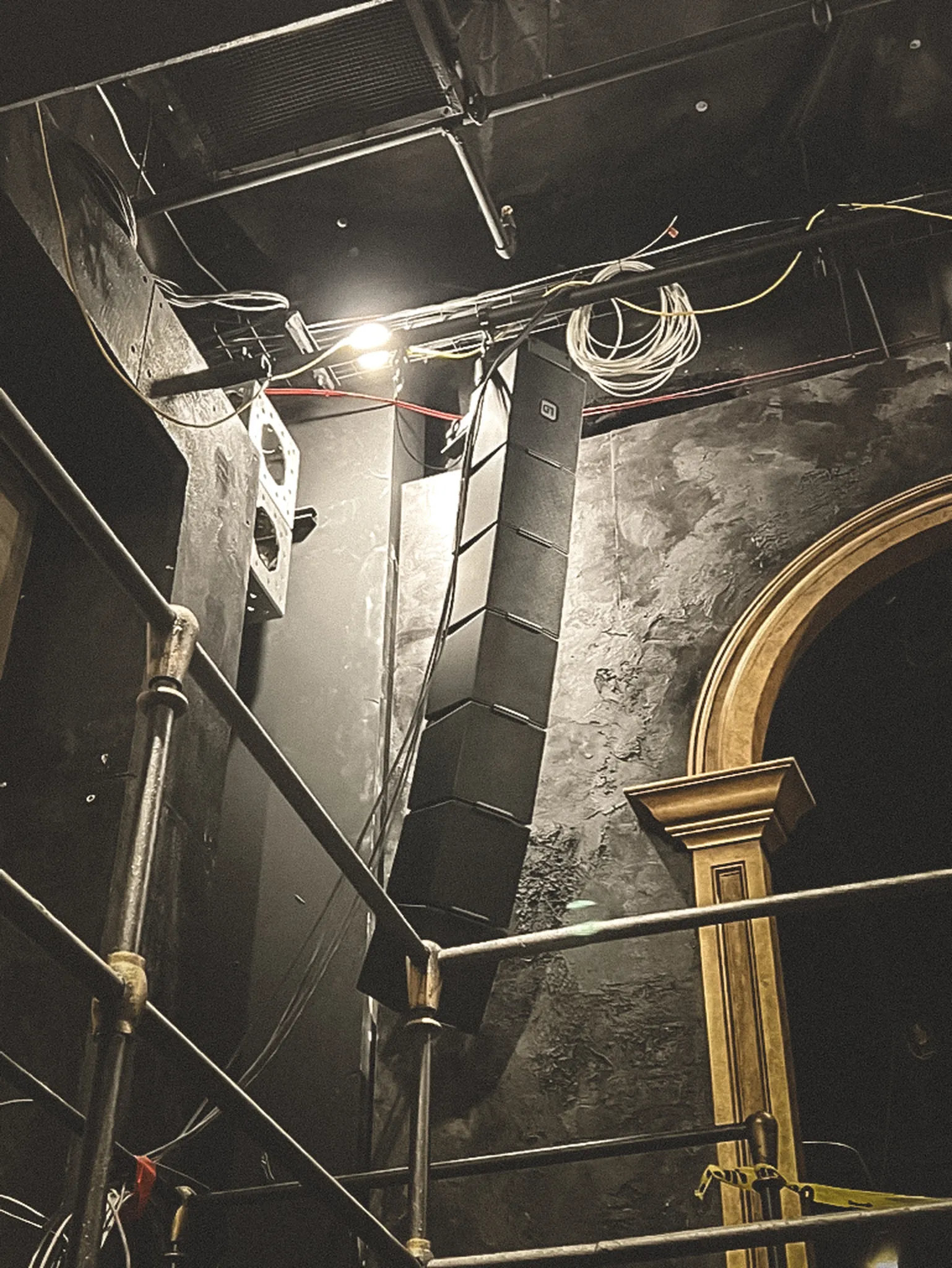 A look behind the mask – how the immersive sound design for