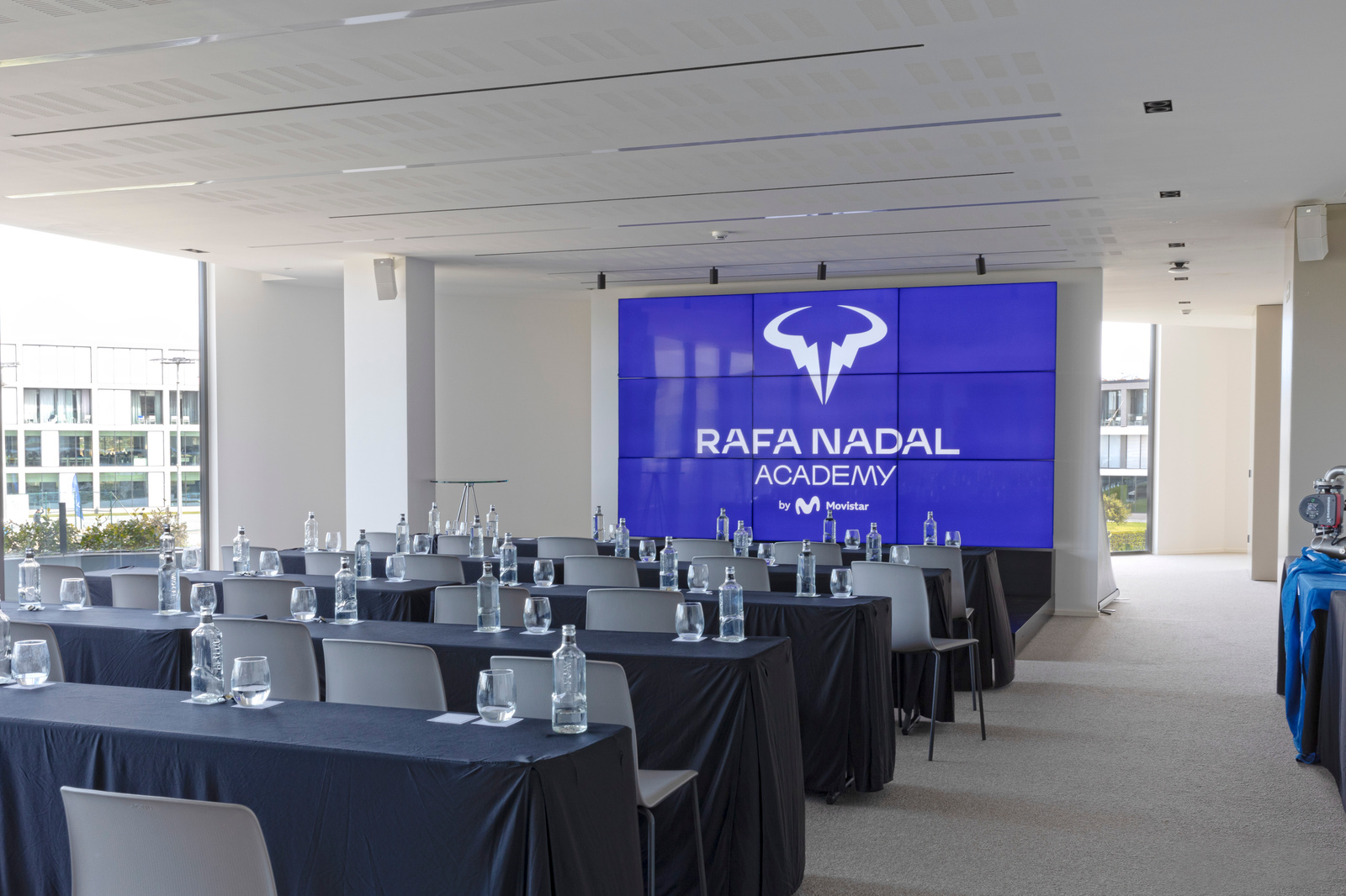 Low f0c637c1 8b25 4ceb 9cc1 caee08e2e3e7