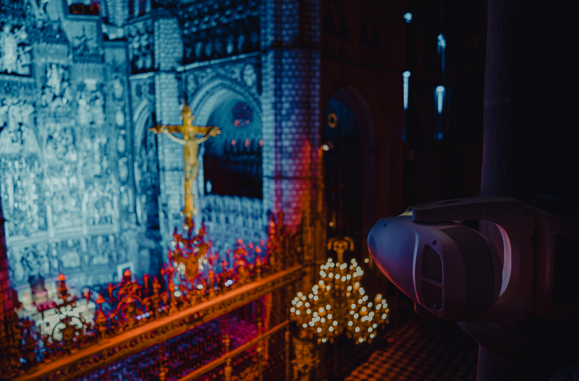 Immersive installation with Cameo and LD Systems in the Toledo Cathedral