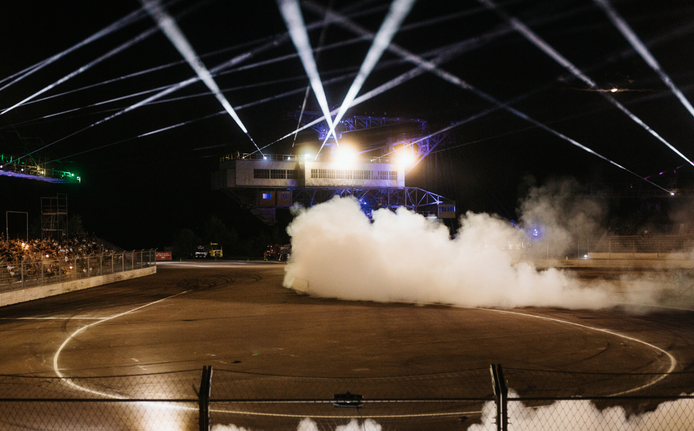 Cameo Light Light Show at Iron Drift King with ORON H2 Hybrid IP65 Phosphor-Laser Moving Head and technical service provider i_TECS Event Production