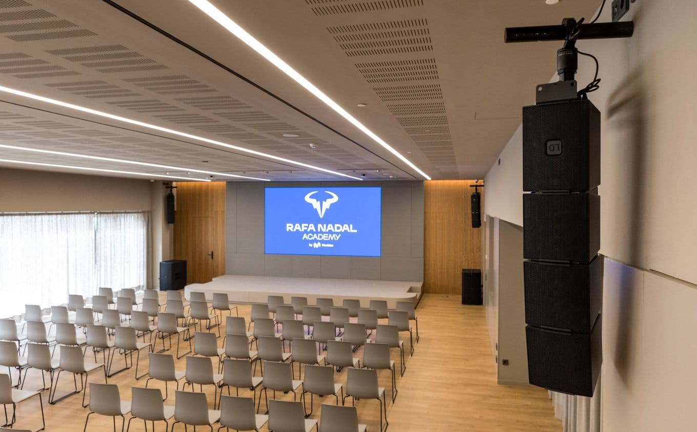 Low 50acf126 8c07 4eb6 93a5 d716948fb30f