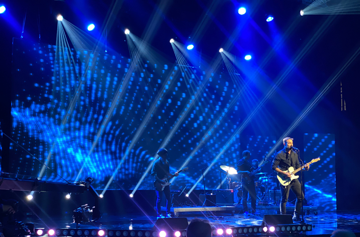 Cameo PIXBAR 650 C PRO at the Dobré Srdce TV Gala